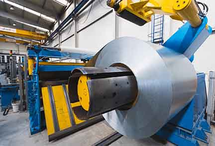 Steel sheets uncoiling